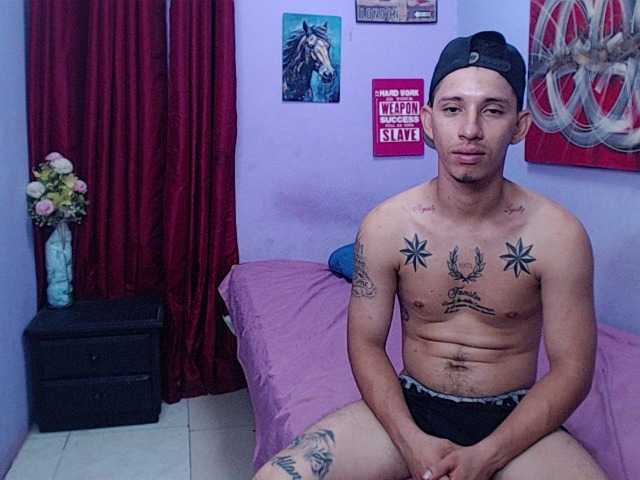 Tatiwallace live webcam show
