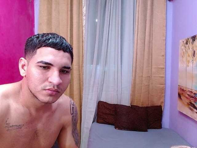 Tatiwallace live webcam show