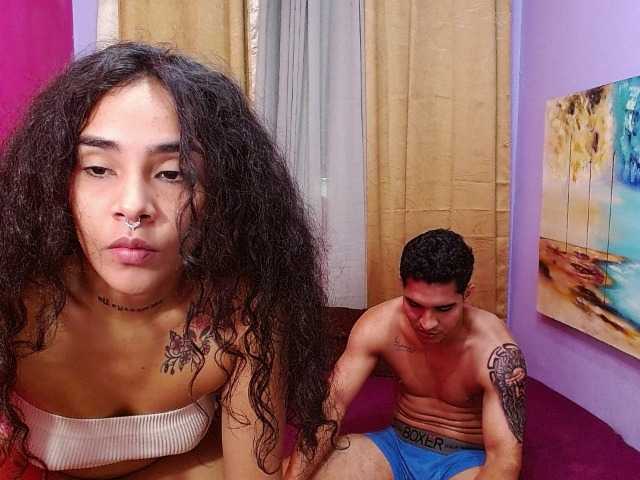 Tatiwallace live cam on BongaCams