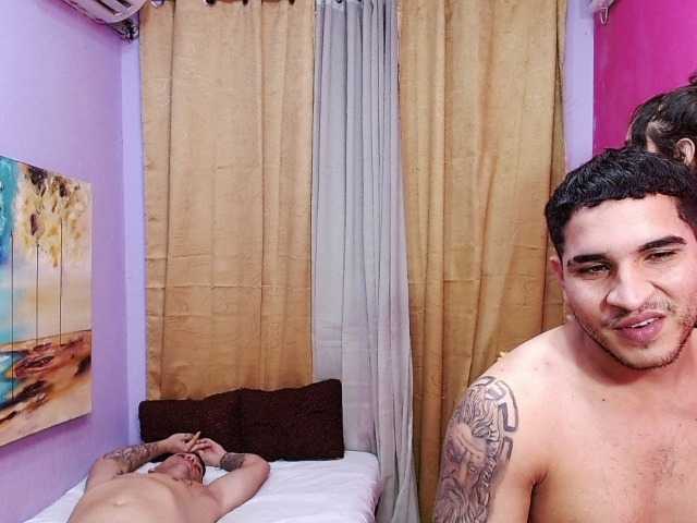 Tatiwallace live cam on BongaCams