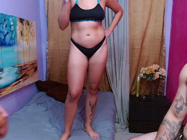 Tatiwallace live cam on BongaCams