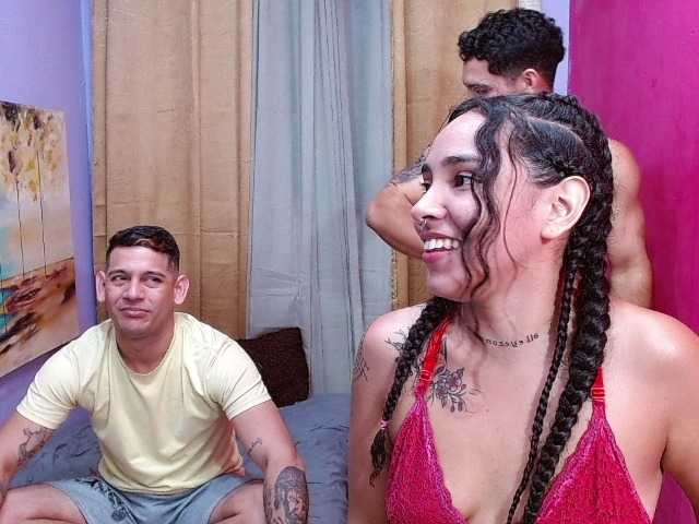 Tatiwallace live cam on BongaCams