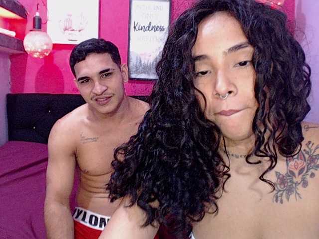 Tatiwallace live cam on BongaCams