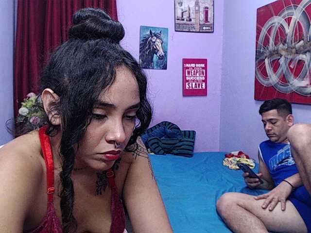 Tatiwallace live cam on BongaCams
