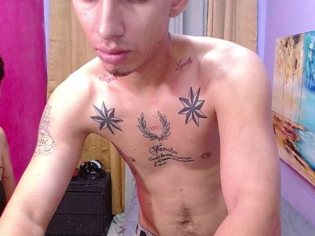 Tatiwallace live cam on BongaCams