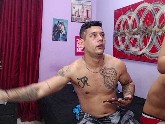 Tatiwallace live cam on BongaCams