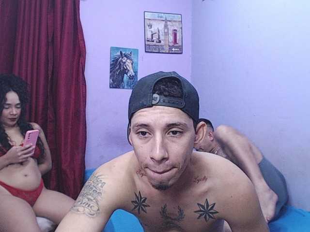 Tatiwallace live cam on BongaCams