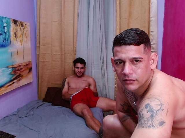 Tatiwallace live cam on BongaCams