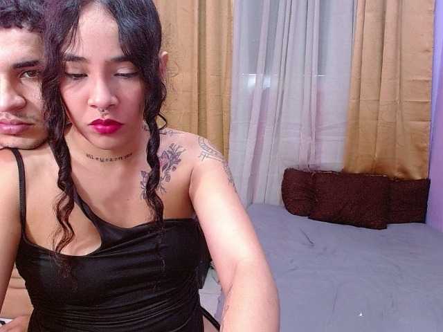 Tatiwallace live cam on BongaCams