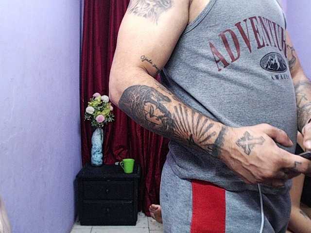 Tatiwallace live cam on BongaCams