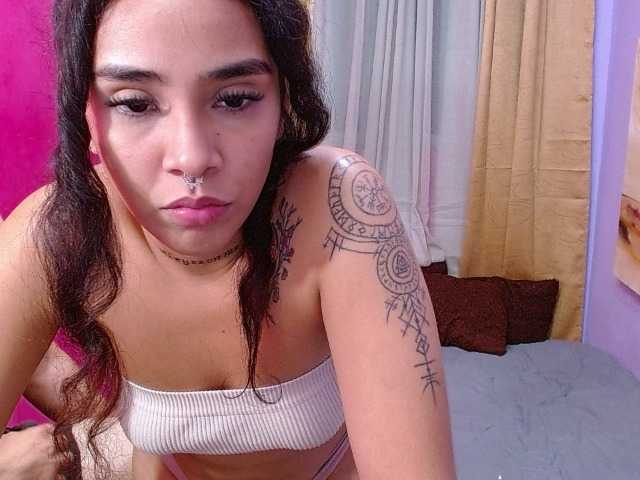 Tatiwallace live webcam show