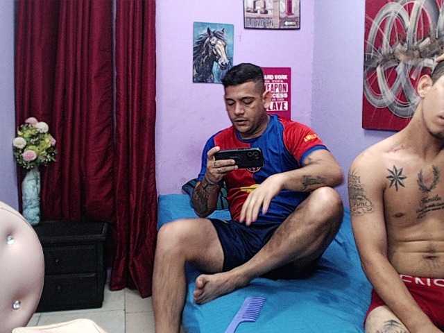 Tatiwallace live cam on BongaCams