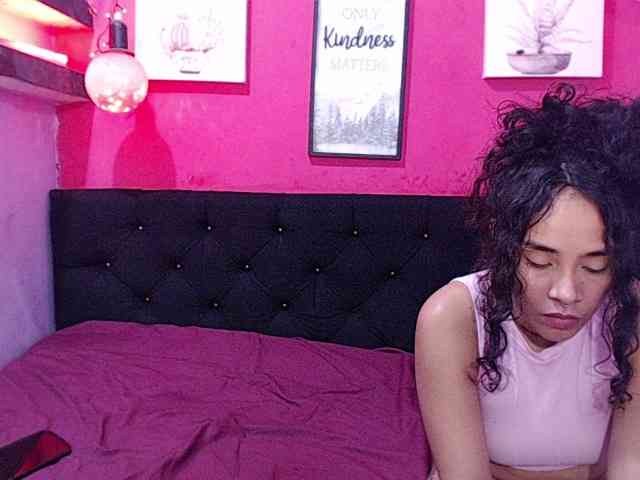 Tatiwallace webcam