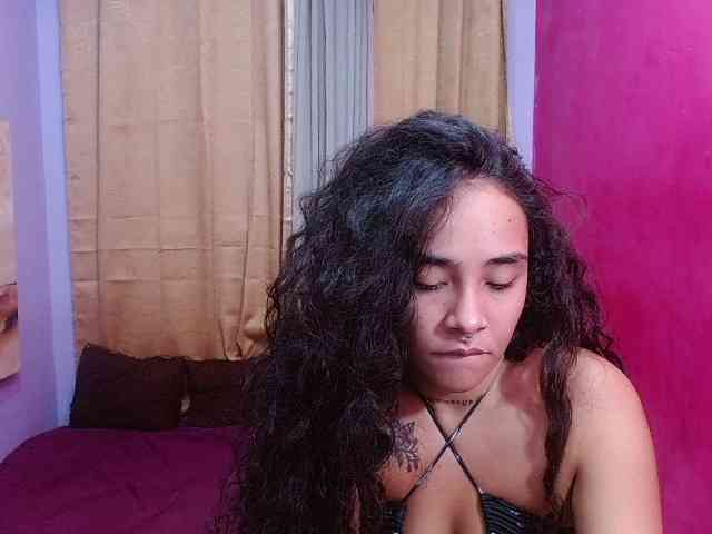 Tatiwallace webcam