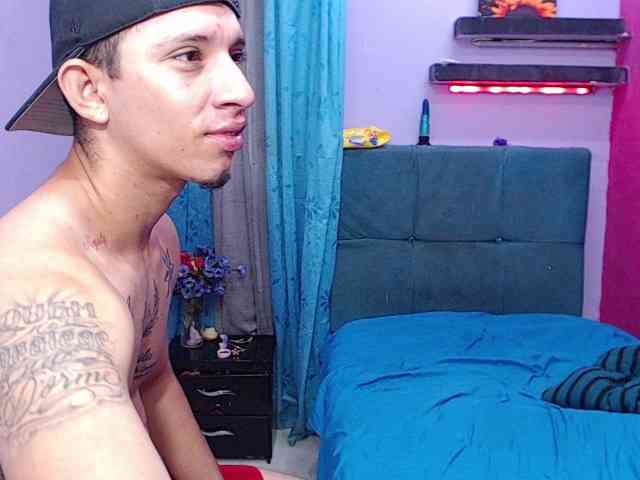 Tatiwallace webcam