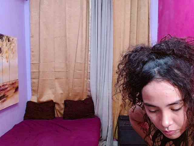 Tatiwallace Sex Cam Show