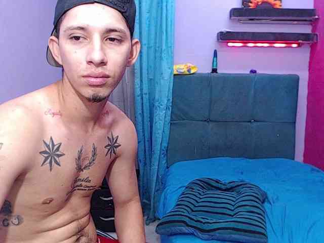 Tatiwallace webcam