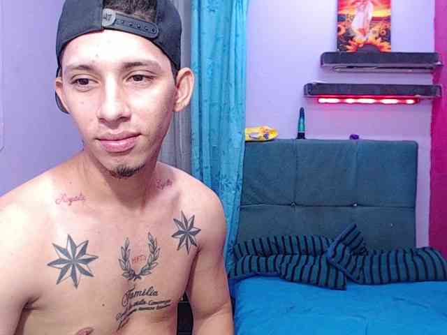 Tatiwallace webcam