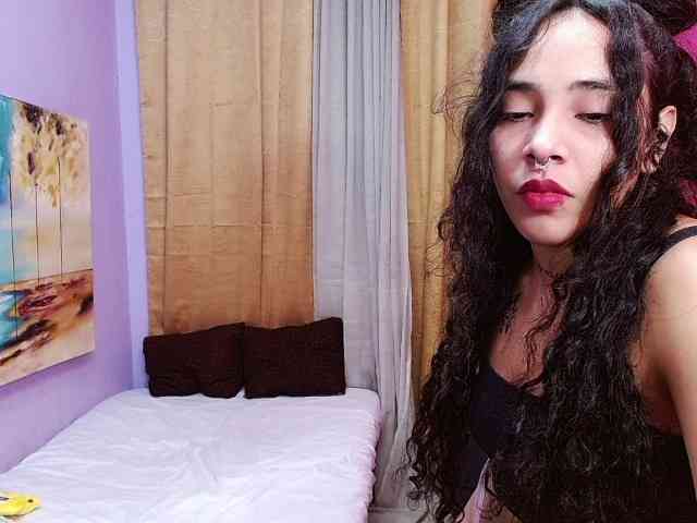Tatiwallace Sex Cam Show
