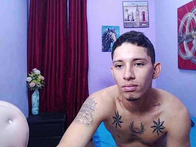 Modelo: Tatiwallace