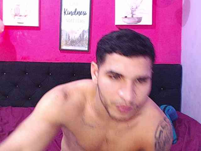 Tatiwallace webcam
