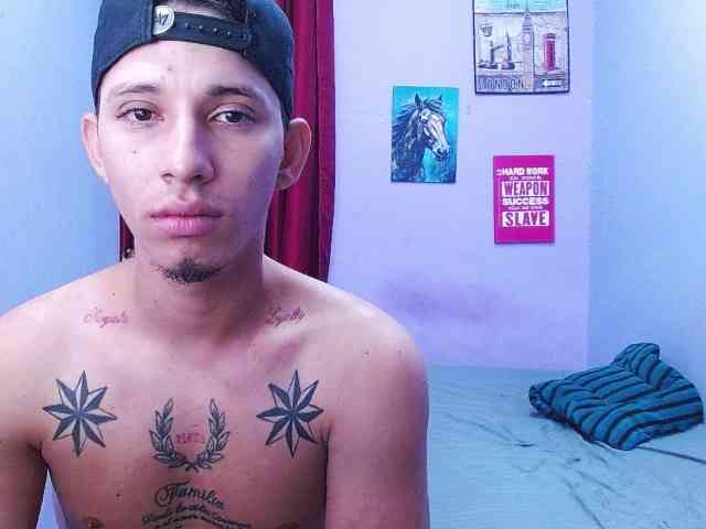 Tatiwallace webcam