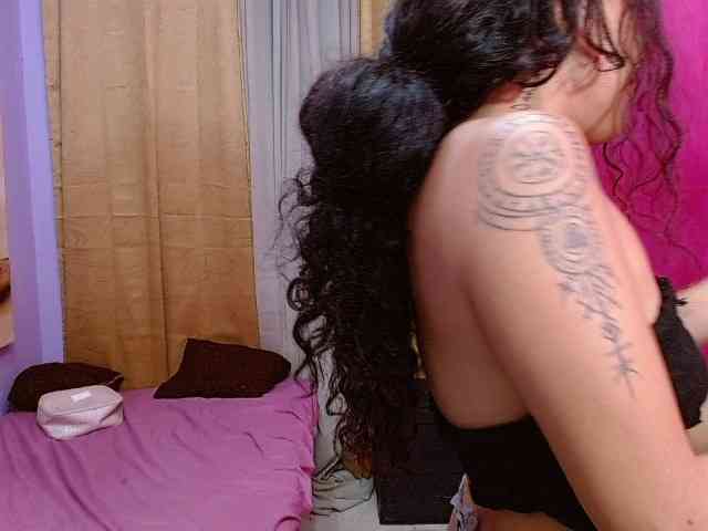 Tatiwallace webcam
