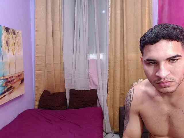 Tatiwallace webcam