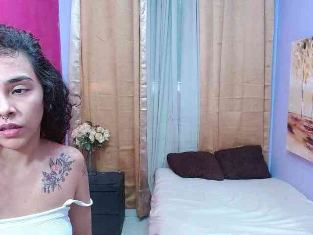 Tatiwallace webcam