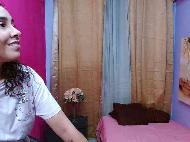 Tatiwallace webcam