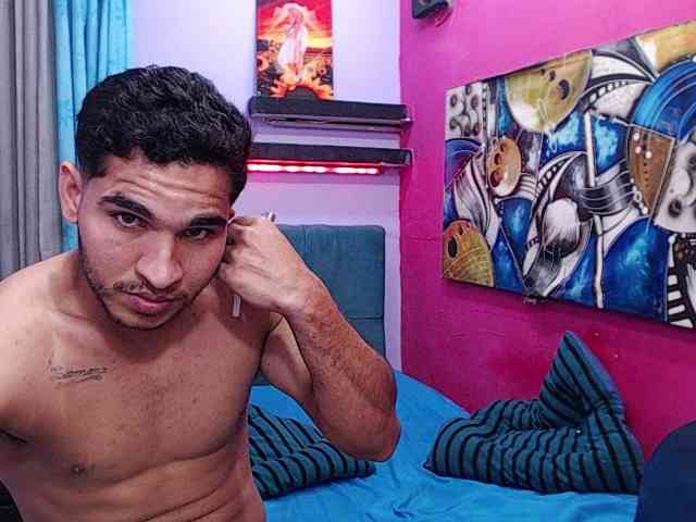 Tatiwallace webcam