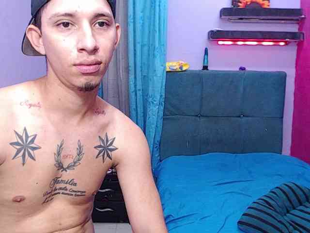 Tatiwallace webcam