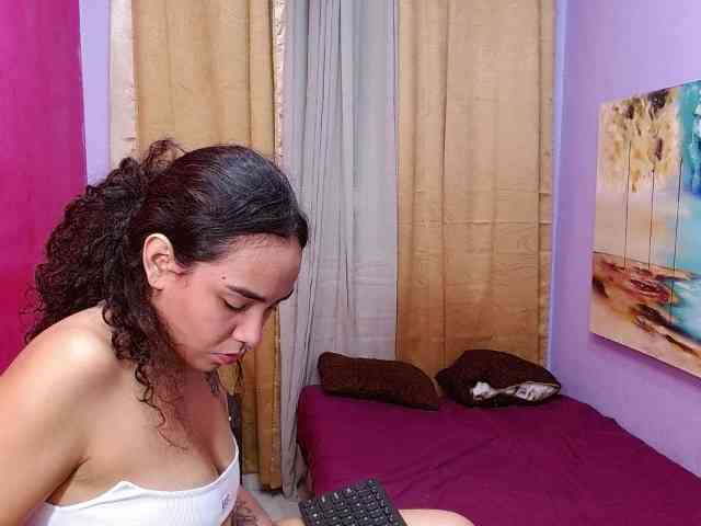 Tatiwallace webcam