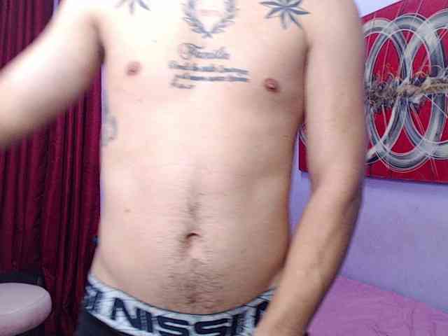 Tatiwallace webcam