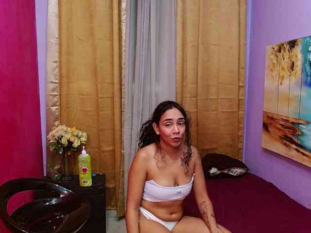 Tatiwallace webcam