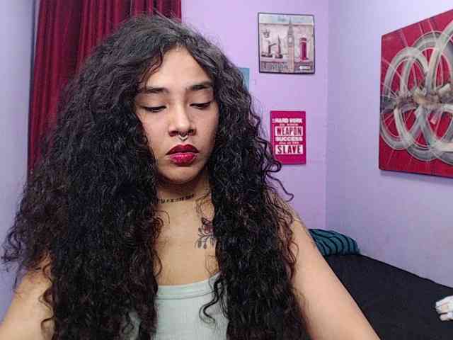 Tatiwallace Sex Cam Show