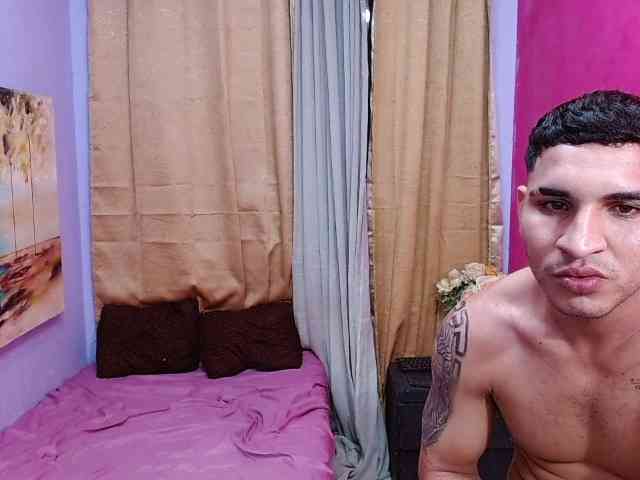 Tatiwallace webcam