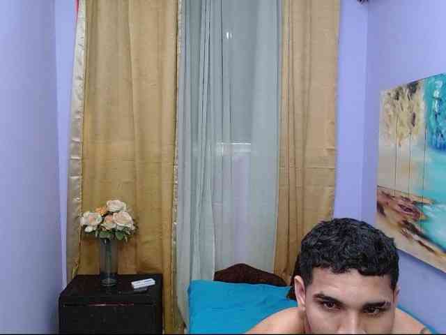 Tatiwallace webcam