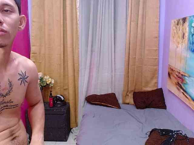 Tatiwallace webcam