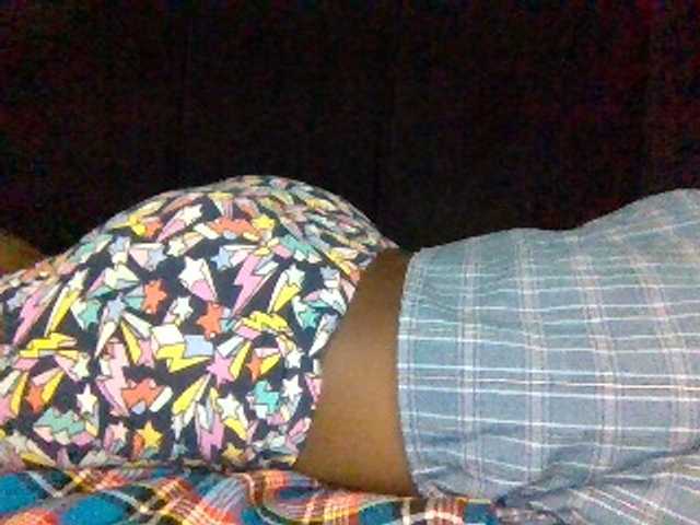 Night-pal1 Live Cam on BongaCams