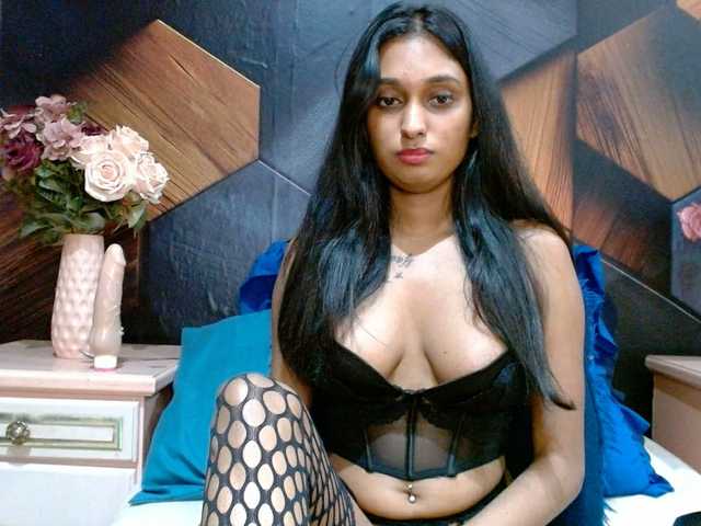 LusciousIndian Live Cam and Statistics on UnifiedCams