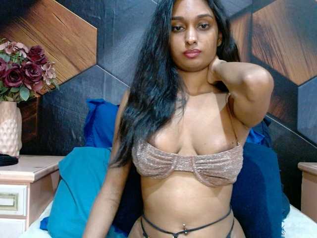 LusciousIndian webcam