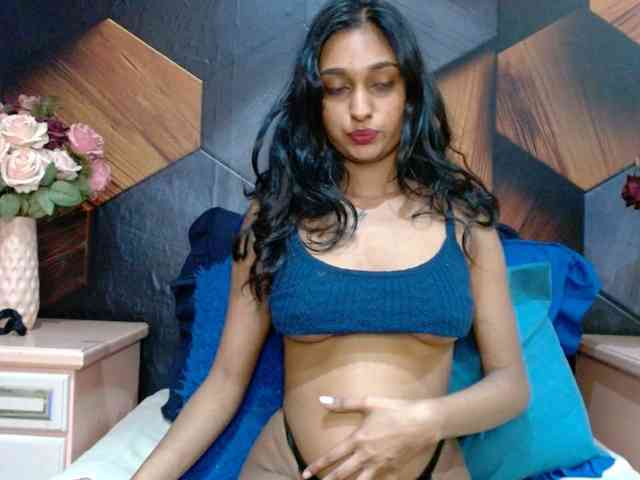 LusciousIndian webcam