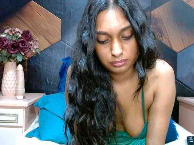 LusciousIndian