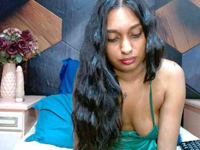 LusciousIndian