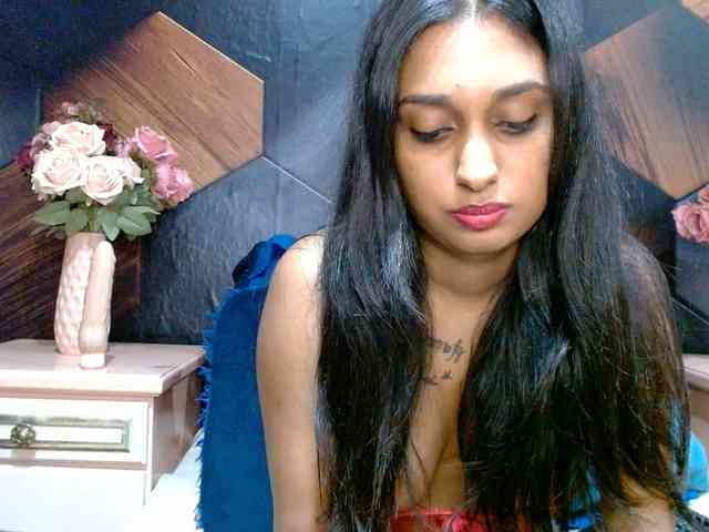 LusciousIndian webcam