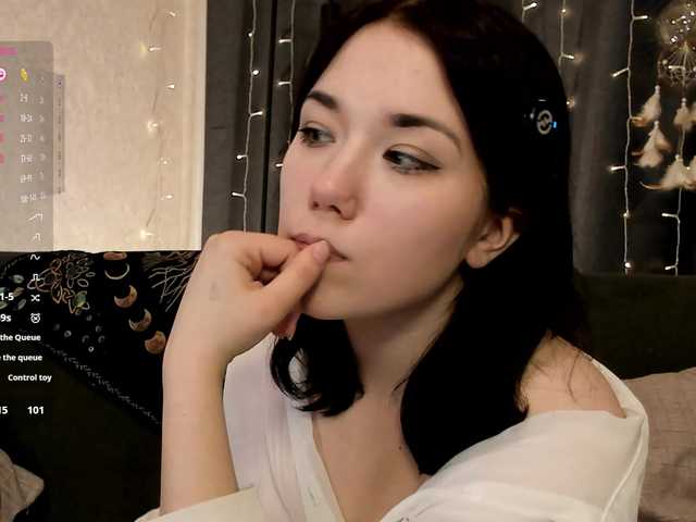 Kelly-foox's BongaCams show and profile