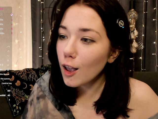 Kelly-foox's BongaCams show and profile