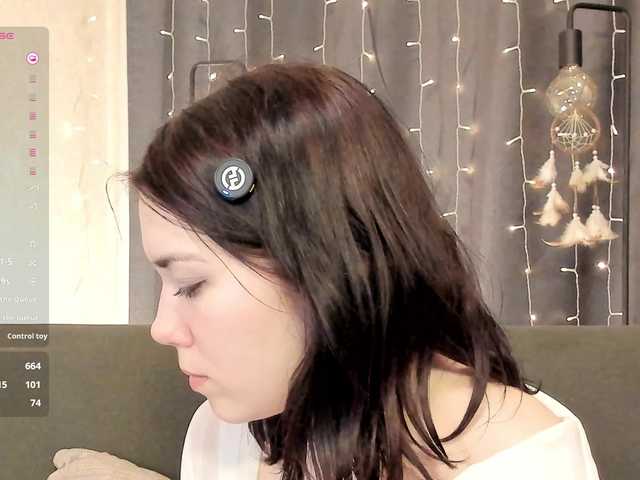 Kelly-foox's BongaCams show and profile