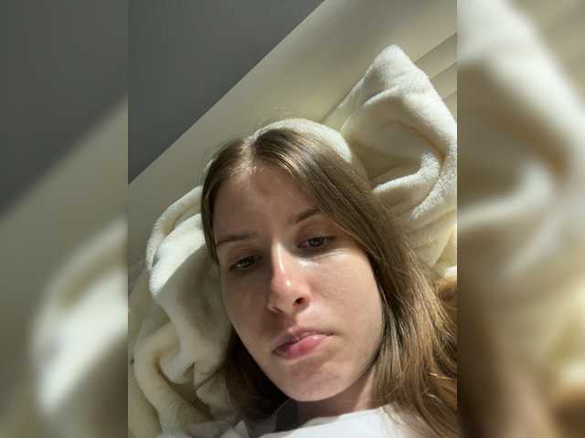 Luxukisska live cam on BongaCams